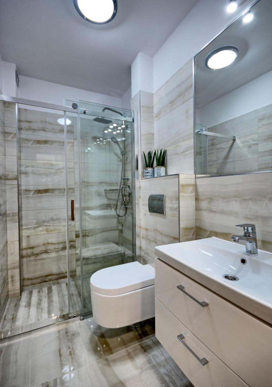 Akoja Bed & Breakfast Wladyslawowo Bagian luar foto